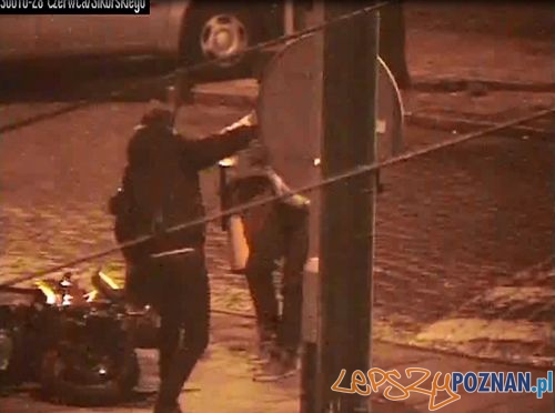 Dewastacja aut na Wildzie Foto: Straż Miejska Dewastacja aut na Wildzie Foto: Straż Miejska