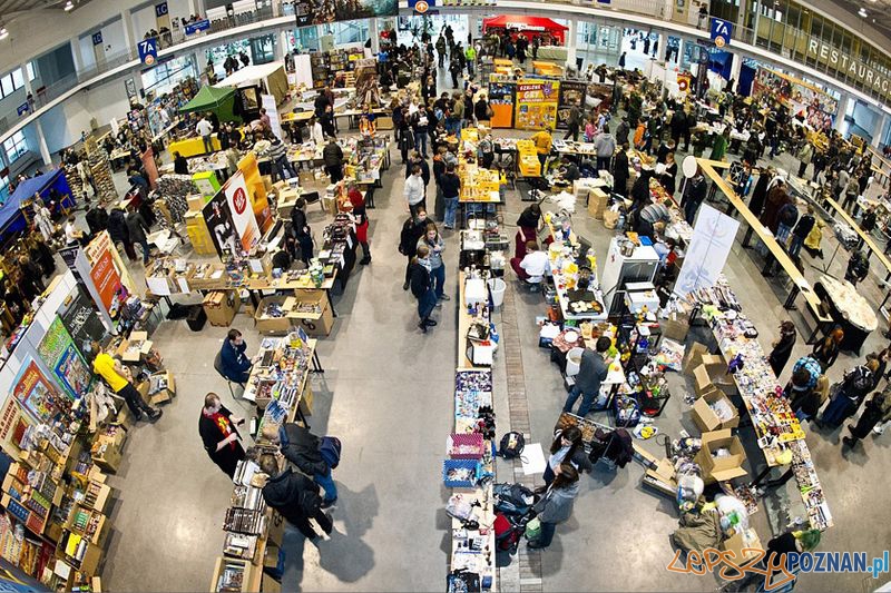 Stoiska na Pyrkonie 2013 Foto: www.pyrkon.pl Stoiska na Pyrkonie 2013 Foto: www.pyrkon.pl