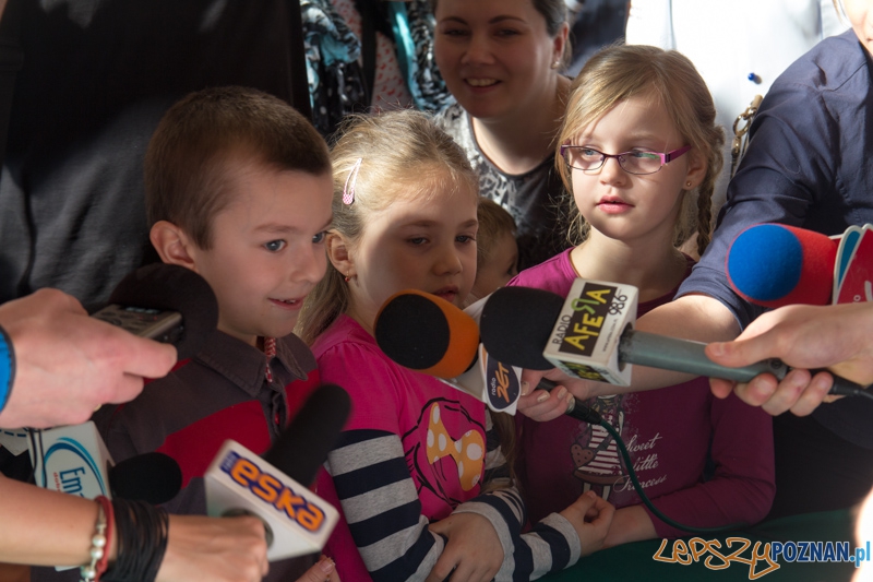 X Mistrzostwa Poznania w jedzeniu pączków na czas Foto: lepszyPOZNAN.pl / Piotr Rychter X Mistrzostwa Poznania w jedzeniu pączków na czas Foto: lepszyPOZNAN.pl / Piotr Rychter