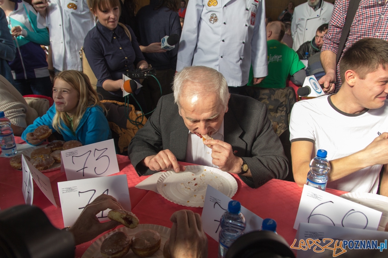 X Mistrzostwa Poznania w jedzeniu pączków na czas Foto: lepszyPOZNAN.pl / Piotr Rychter X Mistrzostwa Poznania w jedzeniu pączków na czas Foto: lepszyPOZNAN.pl / Piotr Rychter
