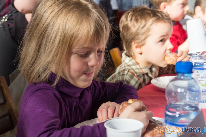 X Mistrzostwa Poznania w jedzeniu pączków na czas Foto: lepszyPOZNAN.pl / Piotr Rychter X Mistrzostwa Poznania w jedzeniu pączków na czas Foto: lepszyPOZNAN.pl / Piotr Rychter