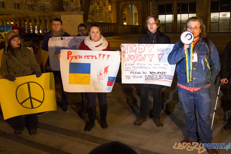 Demonstracja antywojenna na placu Wolności Foto: lepszyPOZNAN.pl / Piotr Rychter Demonstracja antywojenna na placu Wolności Foto: lepszyPOZNAN.pl / Piotr Rychter