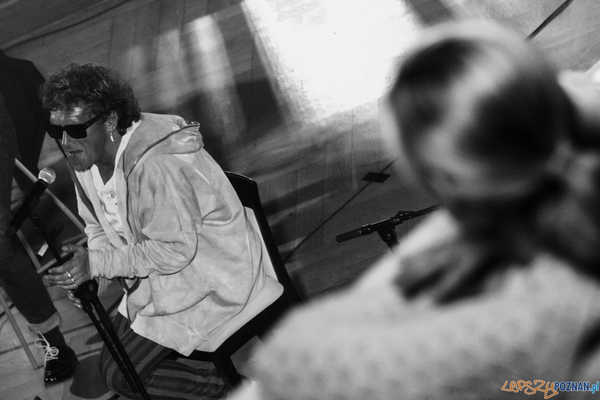 Lady Pank Akustycznie w Auli UAM - Poznań 16.03.2014 r. Foto: LepszyPOZNAN.pl / Paweł Rychter Lady Pank Akustycznie w Auli UAM - Poznań 16.03.2014 r. Foto: LepszyPOZNAN.pl / Paweł Rychter