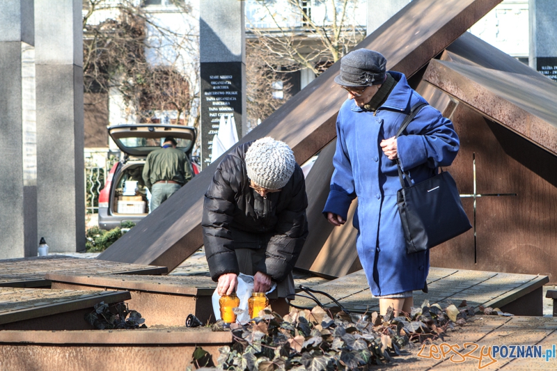 Dzień Pamięci Żołnierzy Wyklętych - Poznań 01.03.2014 r. Foto: LepszyPOZNAN.pl / Paweł Rychter Dzień Pamięci Żołnierzy Wyklętych - Poznań 01.03.2014 r. Foto: LepszyPOZNAN.pl / Paweł Rychter