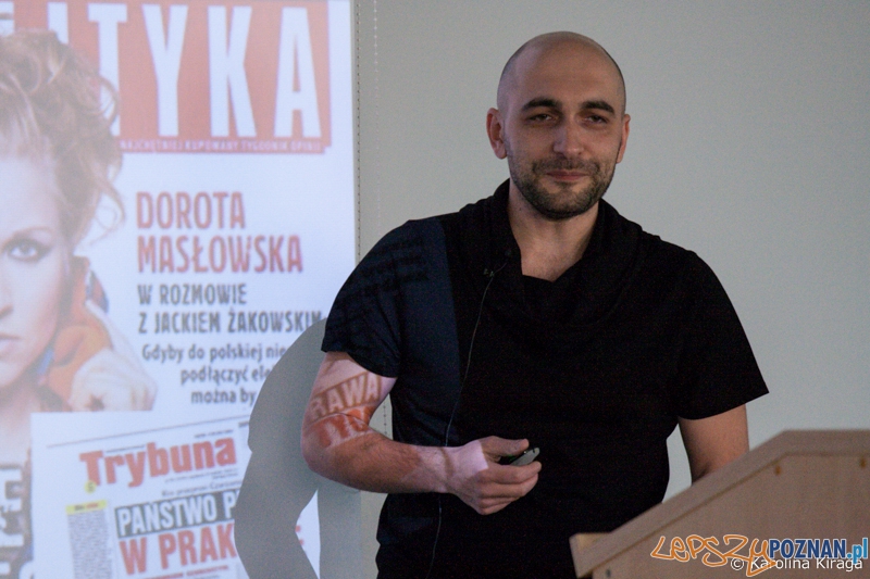 Dzień z blogerami - spotkanie z Tomkiem "Kominkiem" Tomczykiem (12.04.2014) / LepszyPOZNAN.pl Foto: © Karolina Kiraga Dzień z blogerami - spotkanie z Tomkiem "Kominkiem" Tomczykiem (12.04.2014) / LepszyPOZNAN.pl Foto: © Karolina Kiraga