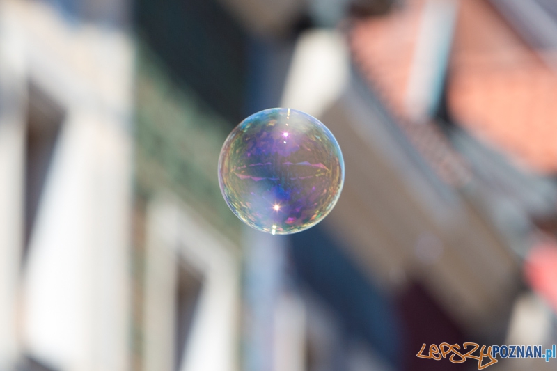 Bańki mydlane na Starym Rynku Foto: lepszyPOZNAN.pl / Piotr Rychter Bańki mydlane na Starym Rynku Foto: lepszyPOZNAN.pl / Piotr Rychter