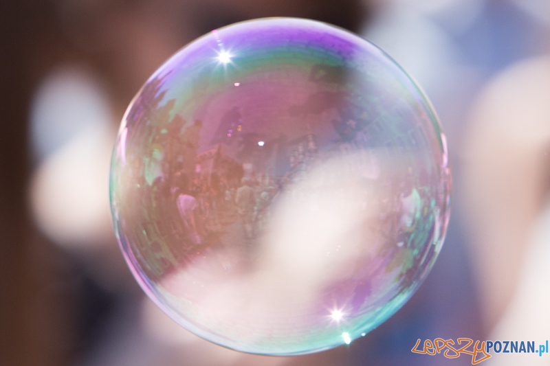 Bańki mydlane na Starym Rynku Foto: lepszyPOZNAN.pl / Piotr Rychter Bańki mydlane na Starym Rynku Foto: lepszyPOZNAN.pl / Piotr Rychter