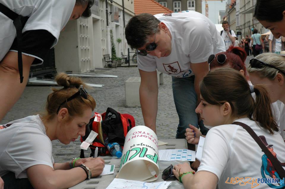 Gra miejska na start Foto: Abrys Gra miejska na start Foto: Abrys