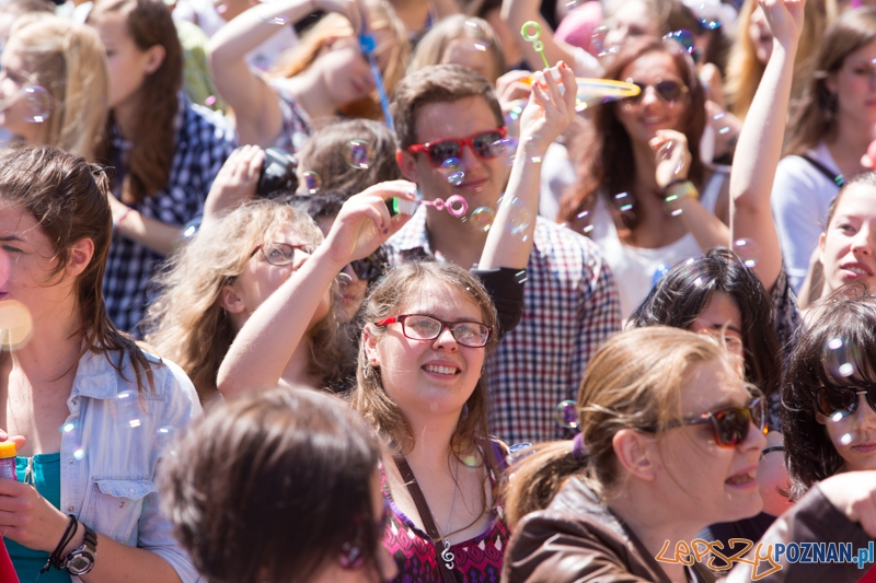 Bańki mydlane na Starym Rynku Foto: lepszyPOZNAN.pl / Piotr Rychter Bańki mydlane na Starym Rynku Foto: lepszyPOZNAN.pl / Piotr Rychter