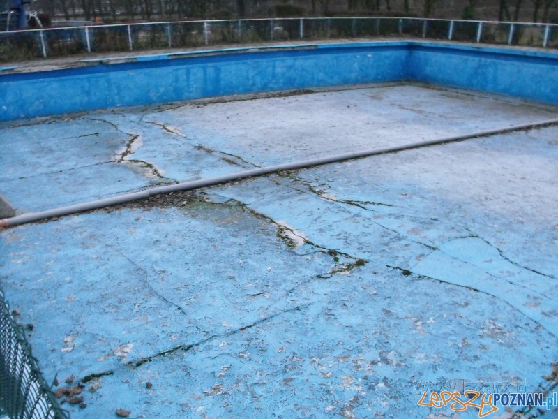 Baseny do remontu Foto: Janusz Ludwiczak/lazarz.pl Baseny do remontu Foto: Janusz Ludwiczak/lazarz.pl