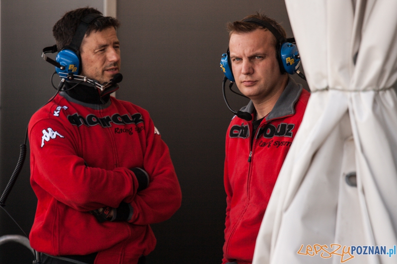 Wyścigi samochodowe na Torze Poznań - Poznań 13-15.06.2014 r. Foto: © lepszyPOZNAN.pl / Karolina Kiraga Wyścigi samochodowe na Torze Poznań - Poznań 13-15.06.2014 r. Foto: © lepszyPOZNAN.pl / Karolina Kiraga