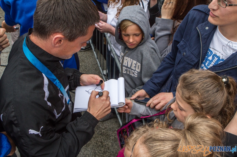 Wręczenie medali Lechowi Poznań za wicemistrzostwo Polski w sezonie 2013/14 - Poznań 02.06.2014 r. Foto: LepszyPOZNAN.pl / Paweł Rychter Wręczenie medali Lechowi Poznań za wicemistrzostwo Polski w sezonie 2013/14 - Poznań 02.06.2014 r. Foto: LepszyPOZNAN.pl / Paweł Rychter