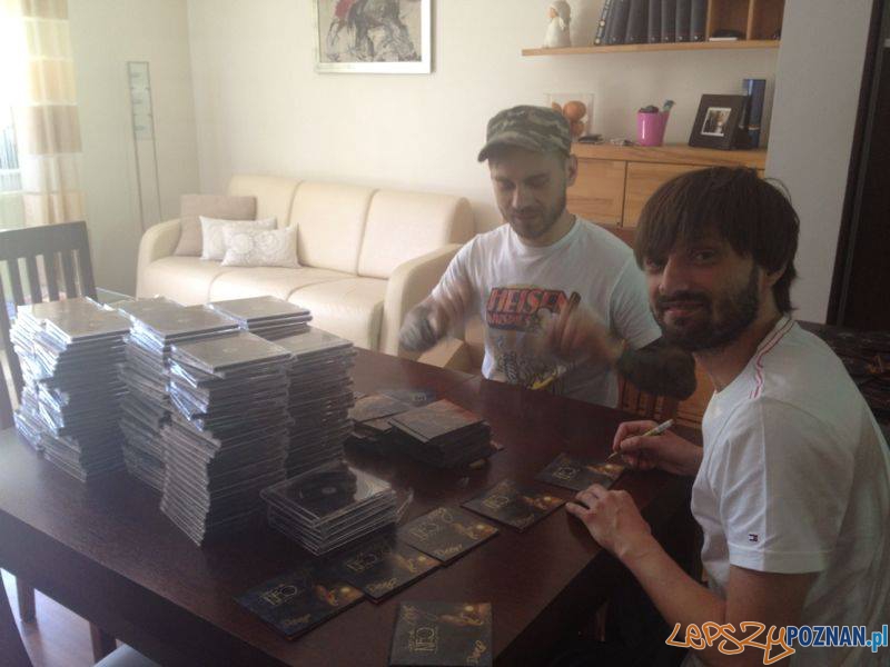 Piec dwa plyty Foto: facebook Piec dwa plyty Foto: facebook