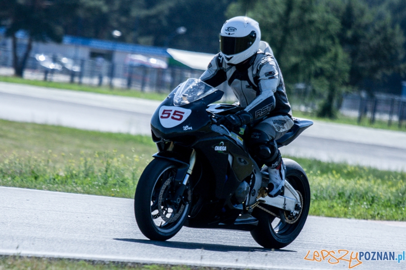 Wyścigi motocyklowe Moto 3 (31.05.2014) Tor Poznań Foto: © lepszyPOZNAN.pl / Karolina Kiraga Wyścigi motocyklowe Moto 3 (31.05.2014) Tor Poznań Foto: © lepszyPOZNAN.pl / Karolina Kiraga