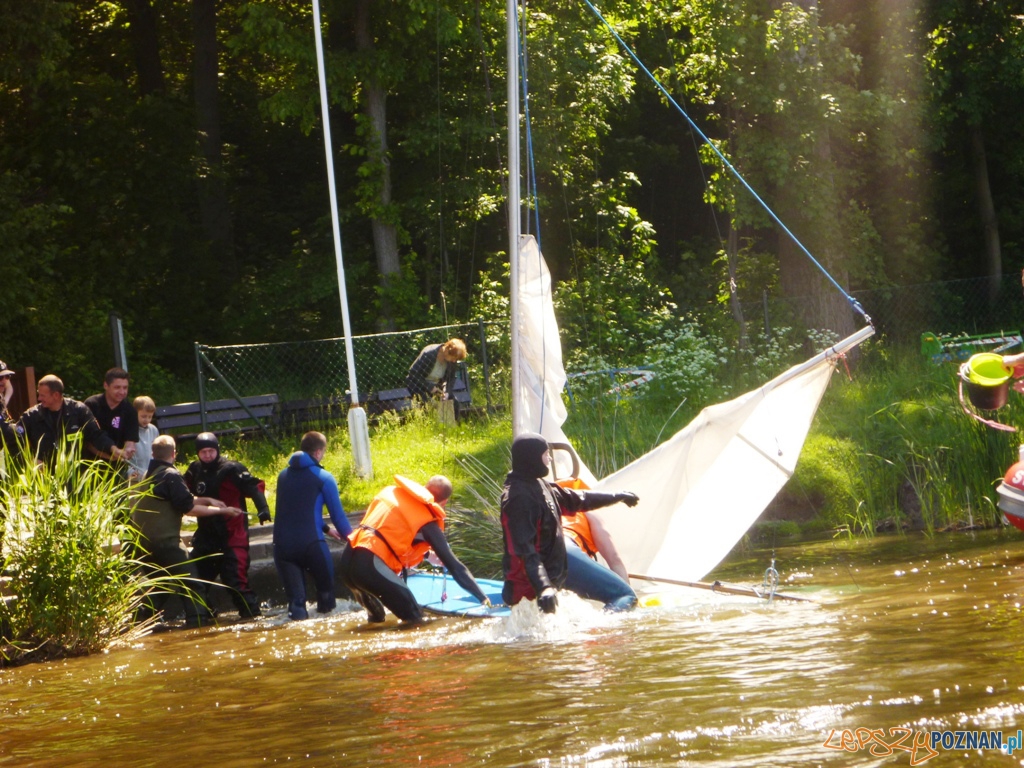 Szkolenie ratownictwa jachtowego - jezioro swarzędzkie Foto: Sea Adventure Szkolenie ratownictwa jachtowego - jezioro swarzędzkie Foto: Sea Adventure