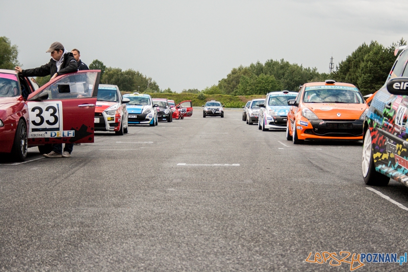 Wyścigi samochodowe na Torze Poznań - Poznań 13-15.06.2014 r. Foto: © lepszyPOZNAN.pl / Karolina Kiraga Wyścigi samochodowe na Torze Poznań - Poznań 13-15.06.2014 r. Foto: © lepszyPOZNAN.pl / Karolina Kiraga