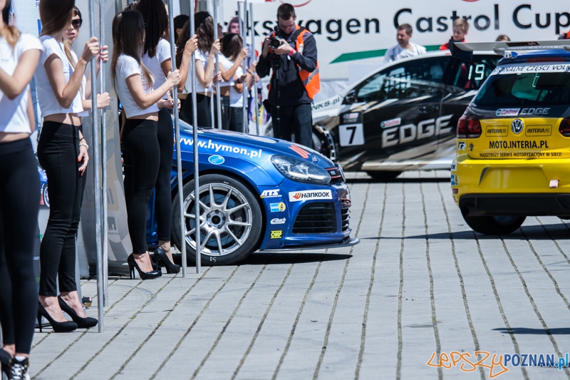 Wyścigi samochodowe na Torze Poznań - Poznań 13-15.06.2014 r. Foto: © lepszyPOZNAN.pl / Karolina Kiraga Wyścigi samochodowe na Torze Poznań - Poznań 13-15.06.2014 r. Foto: © lepszyPOZNAN.pl / Karolina Kiraga