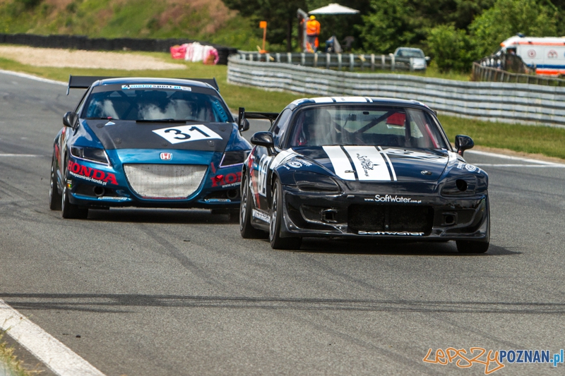 Wyścigi samochodowe na Torze Poznań - Poznań 13-15.06.2014 r. Foto: LepszyPOZNAN.pl / Paweł Rychter Wyścigi samochodowe na Torze Poznań - Poznań 13-15.06.2014 r. Foto: LepszyPOZNAN.pl / Paweł Rychter