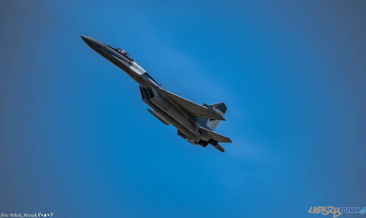 Zlot Gigantów 2014 - kobylnica 7-8.06.2014 Foto: Włodzimierz Misiak Zlot Gigantów 2014 - kobylnica 7-8.06.2014 Foto: Włodzimierz Misiak