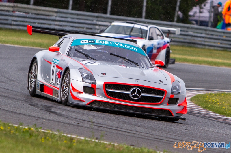 Wyścigi samochodowe na Torze Poznań - Poznań 13-15.06.2014 r. Foto: LepszyPOZNAN.pl / Paweł Rychter Wyścigi samochodowe na Torze Poznań - Poznań 13-15.06.2014 r. Foto: LepszyPOZNAN.pl / Paweł Rychter