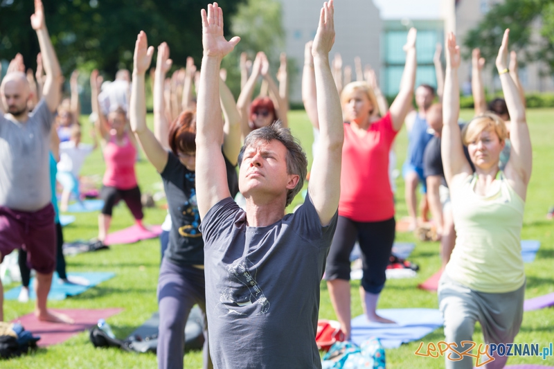 Joga przy Operze Foto: lepszyPOZNAN.pl / Piotr Rychter Joga przy Operze Foto: lepszyPOZNAN.pl / Piotr Rychter