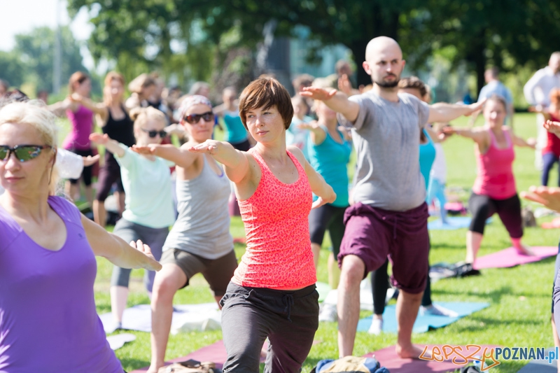 Joga przy Operze Foto: lepszyPOZNAN.pl / Piotr Rychter Joga przy Operze Foto: lepszyPOZNAN.pl / Piotr Rychter