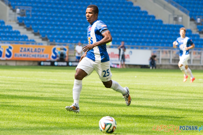 1. Kolejka T-Mobile Ekstraklasy Lech Poznań - Piast Gliwice (Luis Henriquez) Foto: lepszyPOZNAN.pl / Piotr Rychter 1. Kolejka T-Mobile Ekstraklasy Lech Poznań - Piast Gliwice (Luis Henriquez) Foto: lepszyPOZNAN.pl / Piotr Rychter