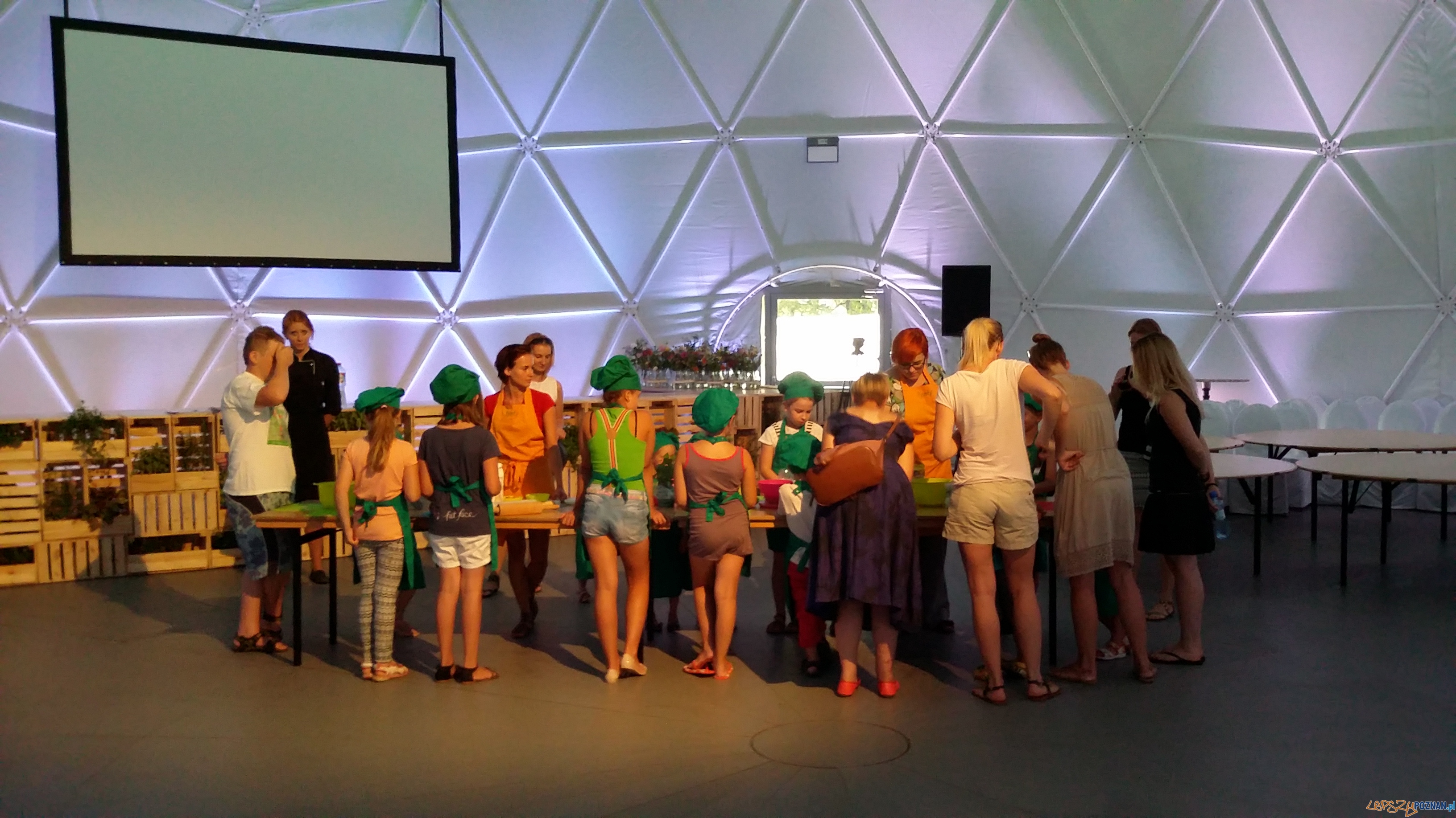 Kulinarne warsztaty podczas Festiwalu Transatlantyk Foto: lepszyPOZNAN.pl / tab Kulinarne warsztaty podczas Festiwalu Transatlantyk Foto: lepszyPOZNAN.pl / tab