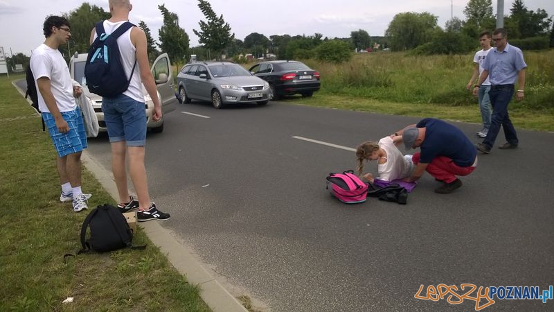 Nastolatka potrącona przy Termach Foto: news@lepszypoznan.pl Nastolatka potrącona przy Termach Foto: news@lepszypoznan.pl