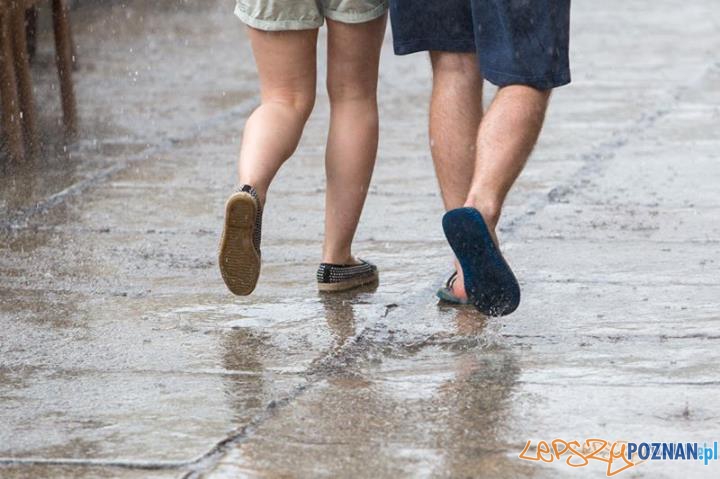 Popadało na Starym Foto: lepszyPOZNAN.pl / Piotr Rychter Popadało na Starym Foto: lepszyPOZNAN.pl / Piotr Rychter