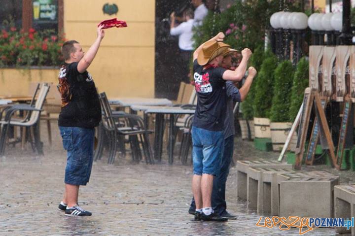 Popadało na Starym Foto: lepszyPOZNAN.pl / Piotr Rychter Popadało na Starym Foto: lepszyPOZNAN.pl / Piotr Rychter