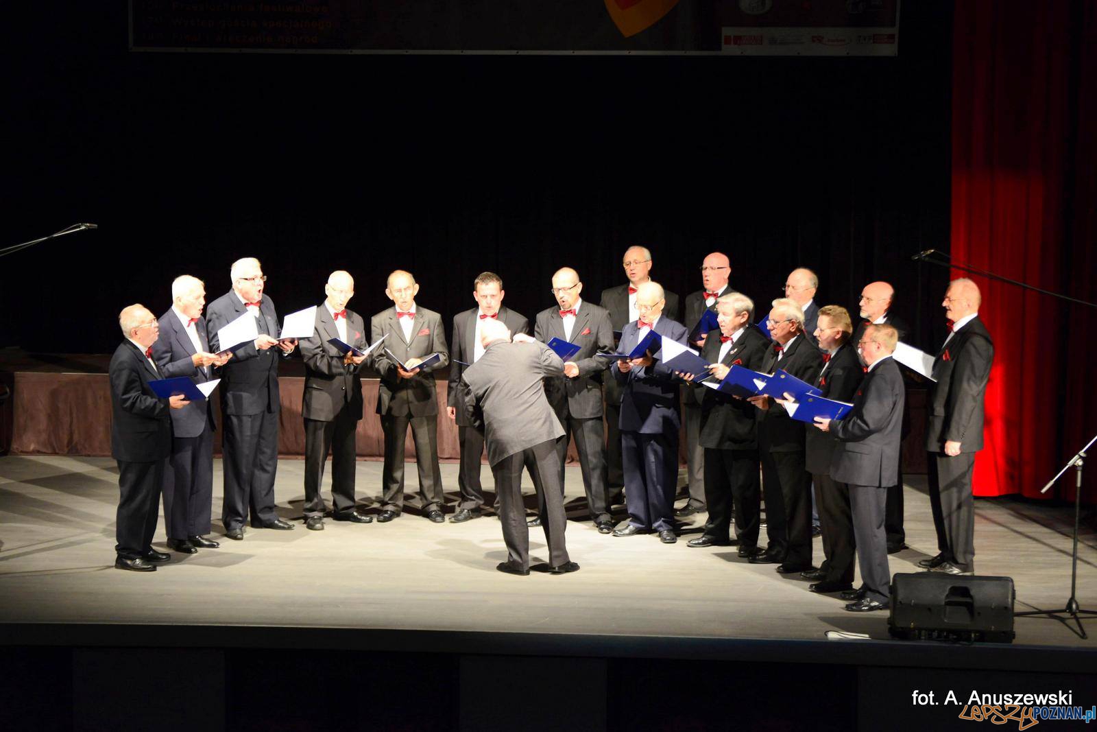 Chór Męski Kompanii Druha Stuligrosza Foto: Chór Męski Kompanii Druha Stuligrosza / A. Anuszewski Chór Męski Kompanii Druha Stuligrosza Foto: Chór Męski Kompanii Druha Stuligrosza / A. Anuszewski