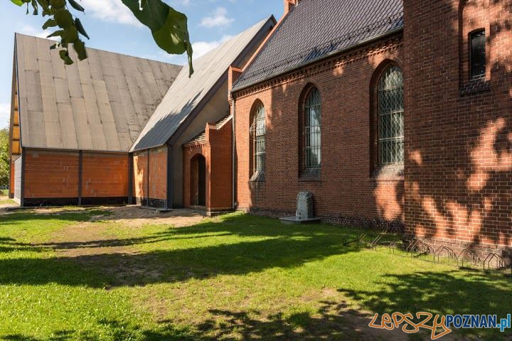 Przebudowa kościoła w Rokietnicy - zdjęcia z początku września 2014 Foto: Front Architects / Tomasz Hejna LAGOMphoto Przebudowa kościoła w Rokietnicy - zdjęcia z początku września 2014 Foto: Front Architects / Tomasz Hejna LAGOMphoto