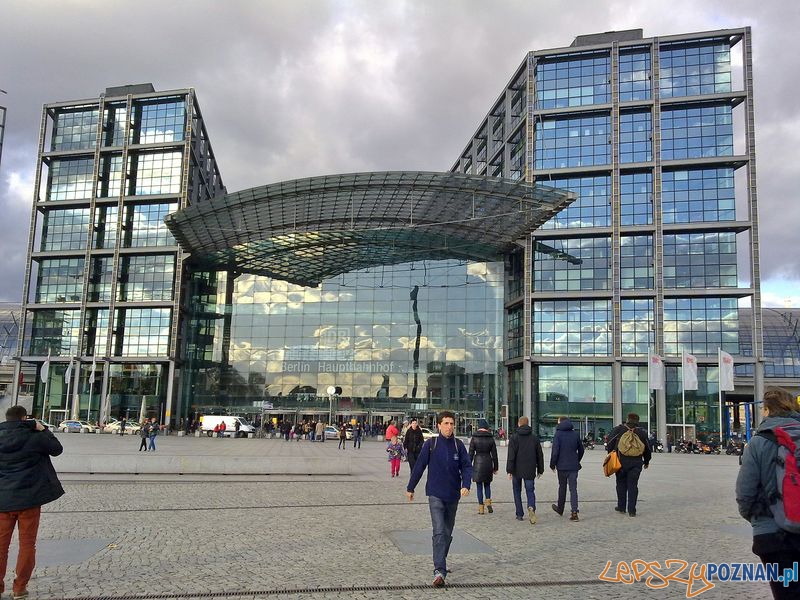 Berlin Hauptbanhof (2) Foto: TD Berlin Hauptbanhof (2) Foto: TD