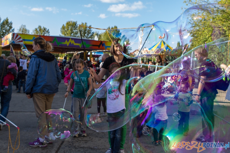 Luxfest 2014 - Strefa rozrywki - Poznań 27.09.2014 r. Foto: LepszyPOZNAN.pl / Paweł Rychter Luxfest 2014 - Strefa rozrywki - Poznań 27.09.2014 r. Foto: LepszyPOZNAN.pl / Paweł Rychter
