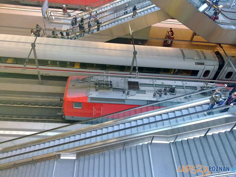 Berlin Hauptbanhof (4) Foto: TD Berlin Hauptbanhof (4) Foto: TD