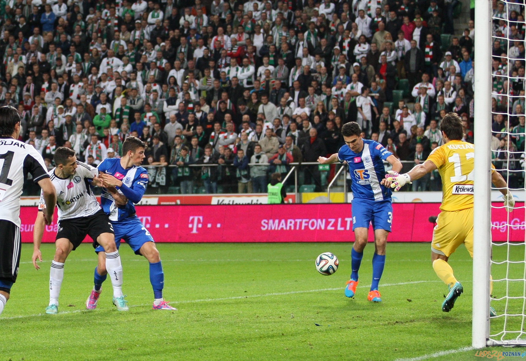 Mogło być zwycięstwo, był remis z Legią Foto: x-news Mogło być zwycięstwo, był remis z Legią Foto: x-news