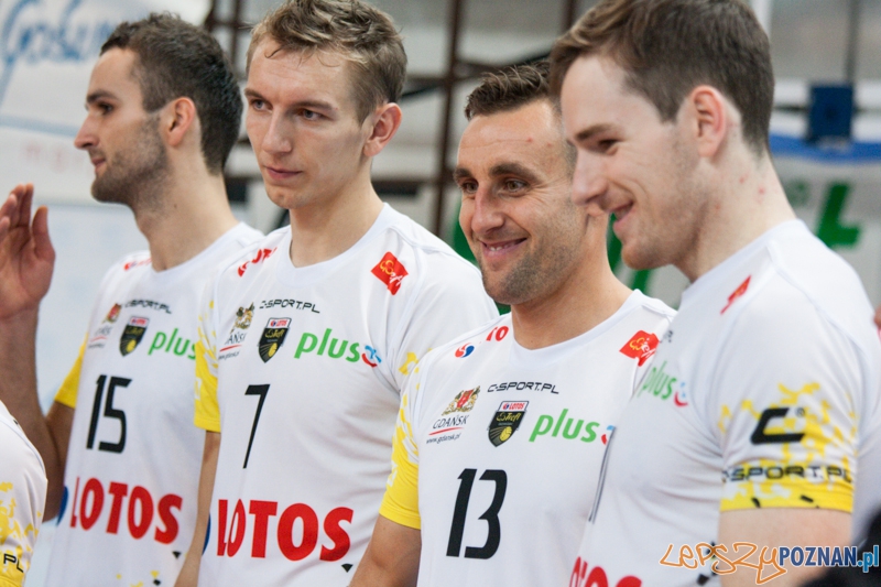 X MemoriaÅ im. Arkadiusza GoÅasia (28.09.2014) Murowana GoÅli Foto: © LepszyPOZNAN.pl / Karolina Kiraga X MemoriaÅ im. Arkadiusza GoÅasia (28.09.2014) Murowana GoÅli Foto: © LepszyPOZNAN.pl / Karolina Kiraga