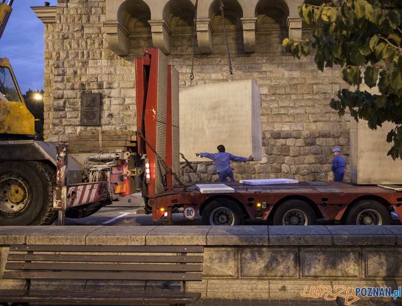 "Oko pamięci" autorstwa Horsta Hoheisela i Andreasa Knitza - Poznań 10.09.2014 r. Foto: Leszek Jańczak © CK ZAMEK "Oko pamięci" autorstwa Horsta Hoheisela i Andreasa Knitza - Poznań 10.09.2014 r. Foto: Leszek Jańczak © CK ZAMEK