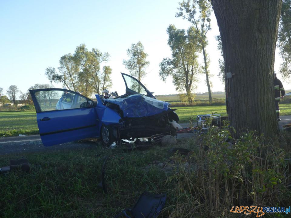 Wypadek w Uchorowie Foto: PSP JRG 8 Wypadek w Uchorowie Foto: PSP JRG 8