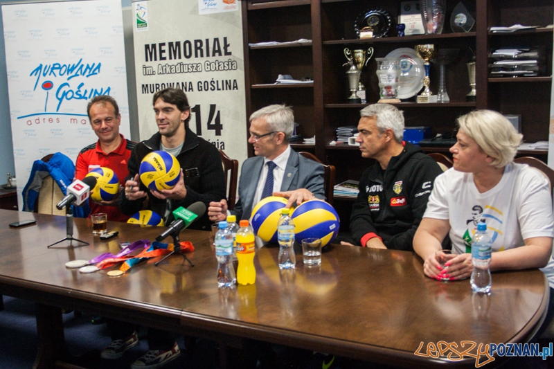 X Memoriał im. Arkadiusza Gołasia (26.09.2014) Murowana Goślina Foto: © LepszyPOZNAN.pl / Karolina Kiraga X Memoriał im. Arkadiusza Gołasia (26.09.2014) Murowana Goślina Foto: © LepszyPOZNAN.pl / Karolina Kiraga