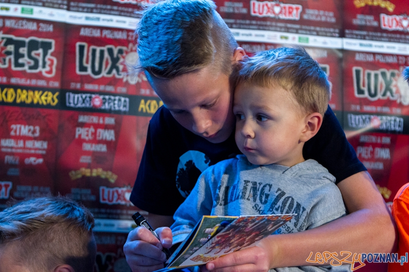 Luxfest 2014 - Strefa rozrywki - Poznań 27.09.2014 r. Foto: LepszyPOZNAN.pl / Paweł Rychter Luxfest 2014 - Strefa rozrywki - Poznań 27.09.2014 r. Foto: LepszyPOZNAN.pl / Paweł Rychter