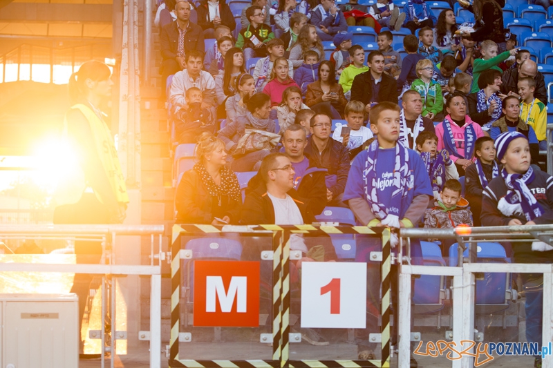 11. kolejka T-Mobile Ekstraklasy Lech Poznań - GKS Bełchatów (kibice na meczu) Foto: lepszyPOZNAN.pl / Piotr Rychter 11. kolejka T-Mobile Ekstraklasy Lech Poznań - GKS Bełchatów (kibice na meczu) Foto: lepszyPOZNAN.pl / Piotr Rychter