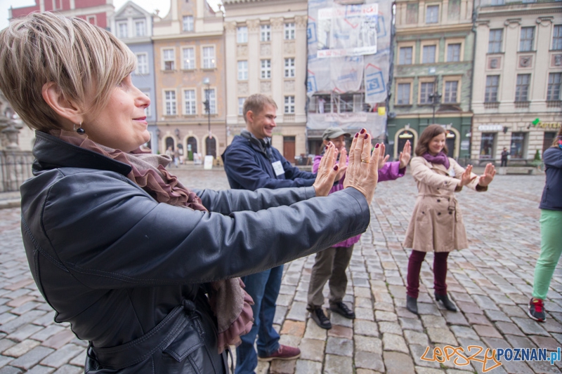 Joga śmiechu Foto: lepszyPOZNAN.pl / Piotr Rychter Joga śmiechu Foto: lepszyPOZNAN.pl / Piotr Rychter