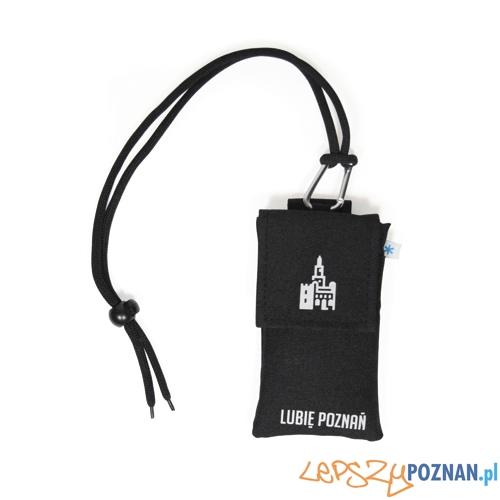 etui na komorke - ikony poznania Foto: etui na komorke - ikony poznania Foto: