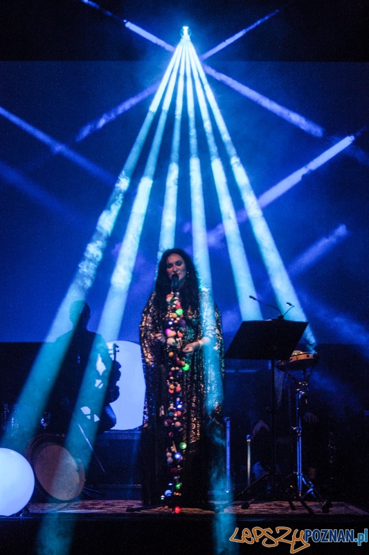 Kayah & Transoriental Orchestra (11.10.2014) Sala Ziemi Foto: © LepszyPOZNAN.pl / Karolina Kiraga Kayah & Transoriental Orchestra (11.10.2014) Sala Ziemi Foto: © LepszyPOZNAN.pl / Karolina Kiraga