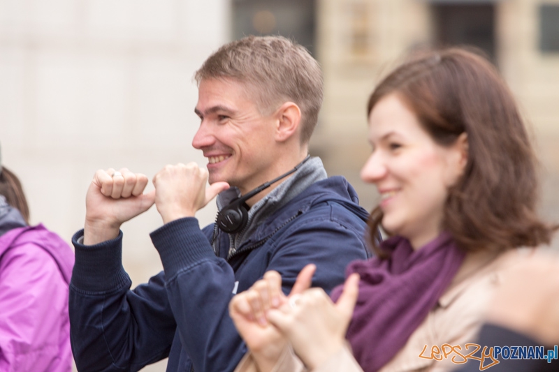 Joga śmiechu Foto: lepszyPOZNAN.pl / Piotr Rychter Joga śmiechu Foto: lepszyPOZNAN.pl / Piotr Rychter