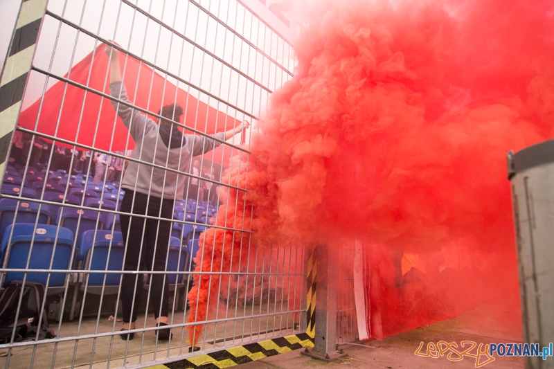 11. kolejka T-Mobile Ekstraklasy Lech Poznań - GKS Bełchatów (kibice na meczu) Foto: lepszyPOZNAN.pl / Piotr Rychter 11. kolejka T-Mobile Ekstraklasy Lech Poznań - GKS Bełchatów (kibice na meczu) Foto: lepszyPOZNAN.pl / Piotr Rychter