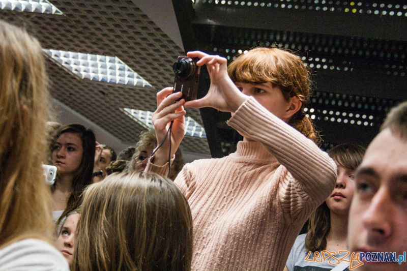 Spotkanie z Eweliną Lisowską (7.11.2014) Empik Foto: © LepszyPOZNAN.pl / Karolina Kiraga Spotkanie z Eweliną Lisowską (7.11.2014) Empik Foto: © LepszyPOZNAN.pl / Karolina Kiraga