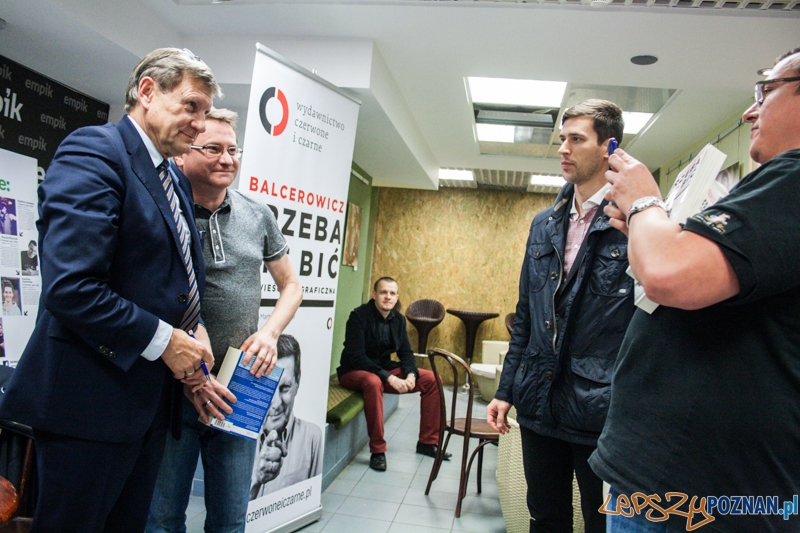 Spotkanie z Leszkiem Balcerowiczem (6.11.2014) Empik Foto: © LepszyPOZNAN.pl / Karolina Kiraga Spotkanie z Leszkiem Balcerowiczem (6.11.2014) Empik Foto: © LepszyPOZNAN.pl / Karolina Kiraga